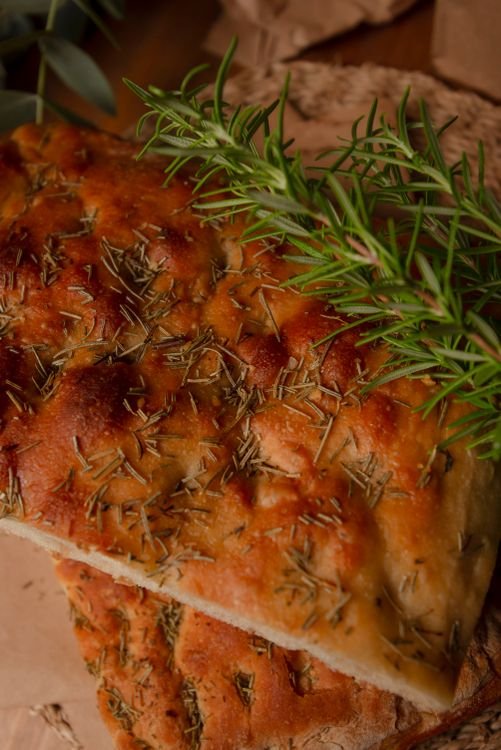 Garlic Herb Skillet Focaccia
