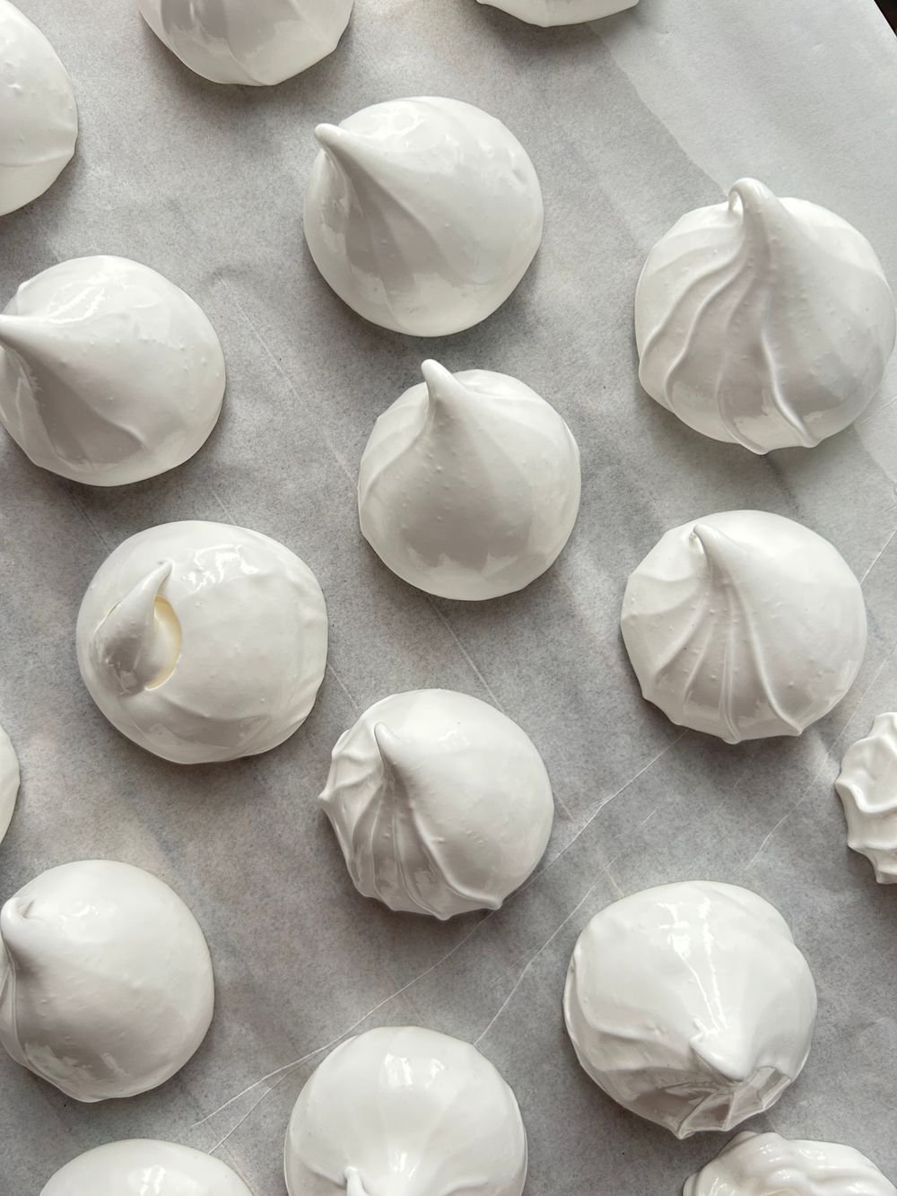 Spooky ghost meringue cookies