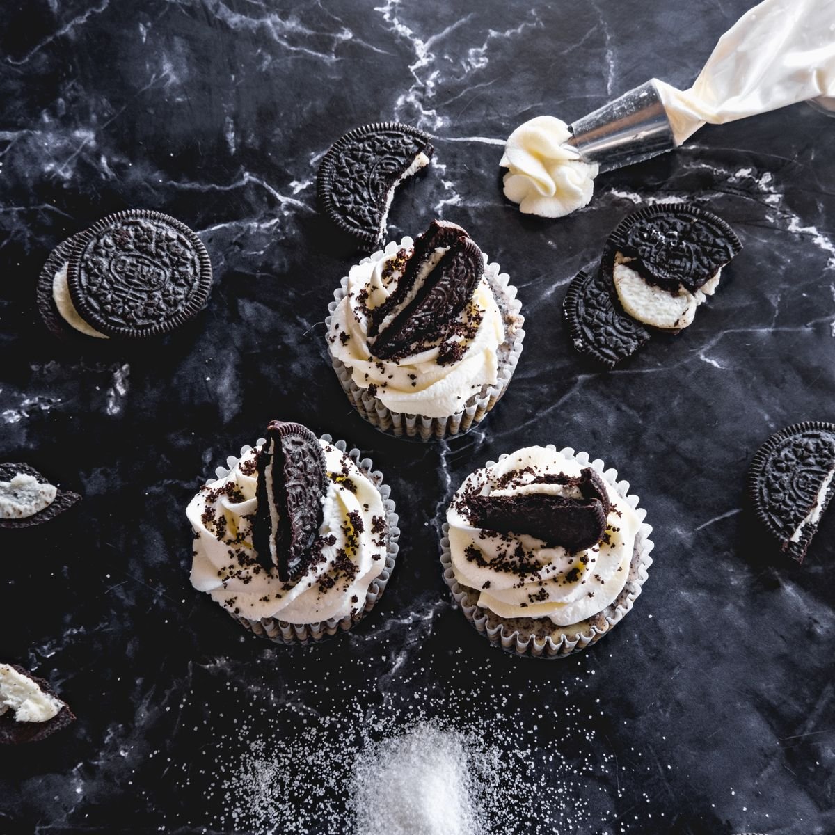 Cookie Bat Cupcakes (The Spooky 40-Minute Halloween Cupcakes)