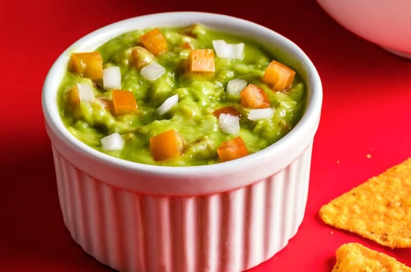 Frankenstein Guacamole (The Spooky 15-Minute Halloween Party Dip)