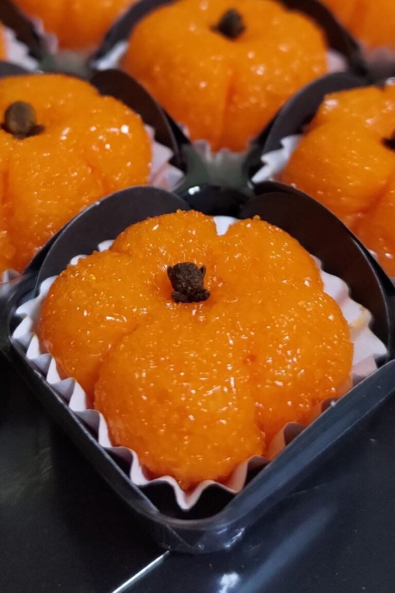 Oreo Pumpkins (The No-Bake 20-Minute Halloween Treat)
