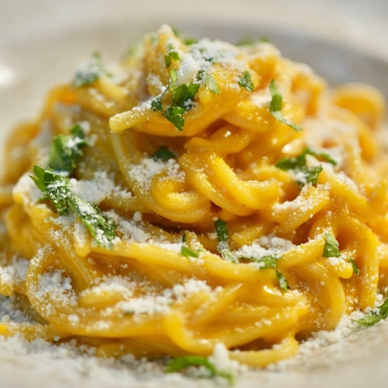 Creamy Pumpkin Pasta (The Cozy 25-Minute Fall Pasta)