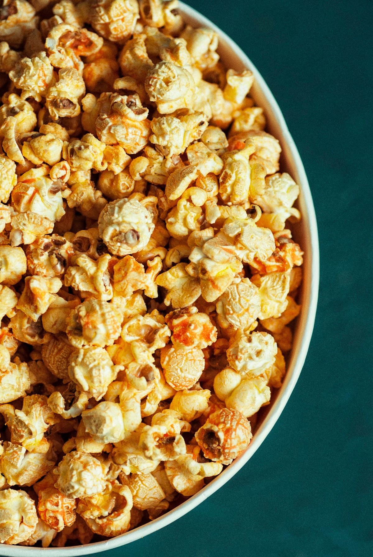 Slime Popcorn (The Gooey 20-Minute Halloween Party Popcorn) 4 Slime Popcorn (The Gooey 20-Minute Halloween Party Popcorn)