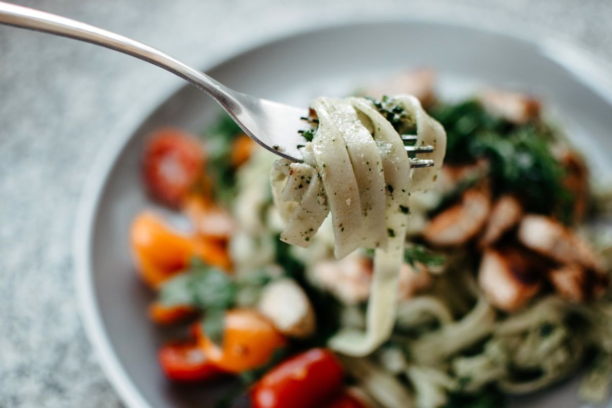 Slime Green Pesto Pasta (The Spooky 15-Minute Halloween Dinner) 6 Finished slime green pesto pasta bowls