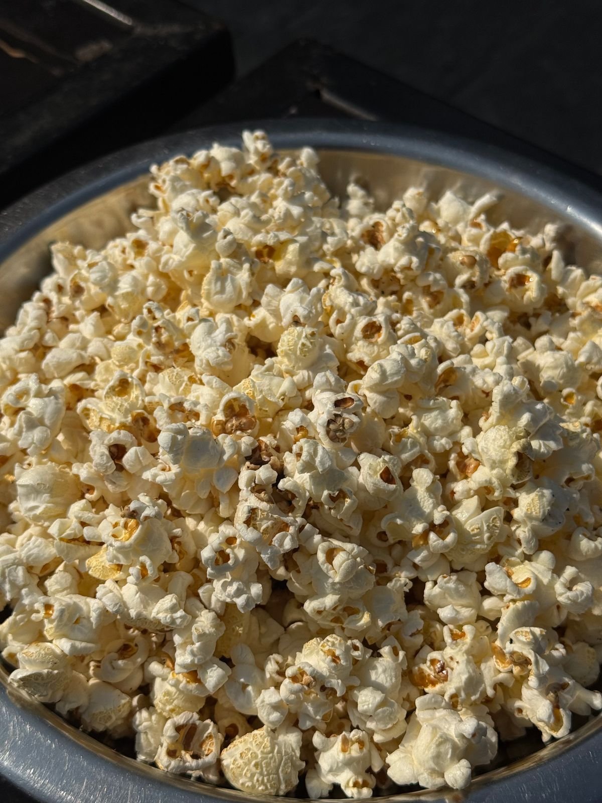 Slime Popcorn (The Gooey 20-Minute Halloween Party Popcorn) 6 Slime Popcorn (The Gooey 20-Minute Halloween Party Popcorn)