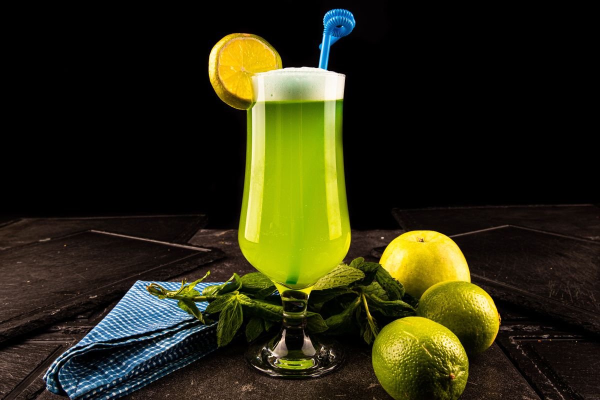 Witches Brew Punch (The Spooky 10-Minute Halloween Party Punch) 6 Witches Brew Punch with candy eyeballs