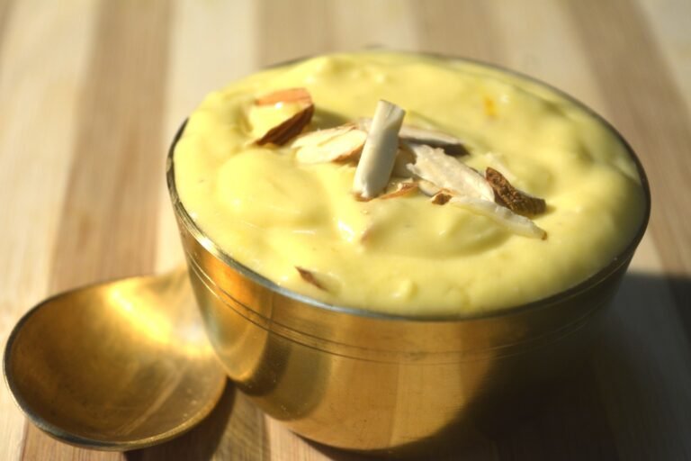 Saffron Mango Shrikhand (Creamy, Chilled, No-Bake Indian Dessert)