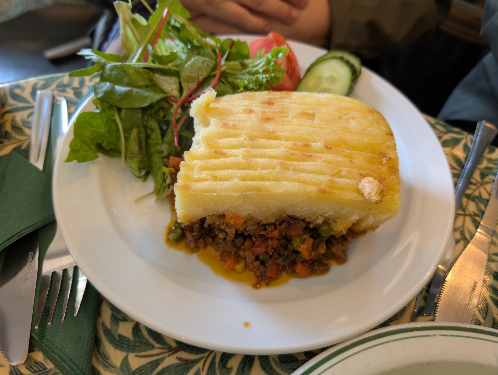 Shepherd's Pie (Rich Lamb Filling Under Fluffy Mashed Potatoes) 3 Shepherd's Pie